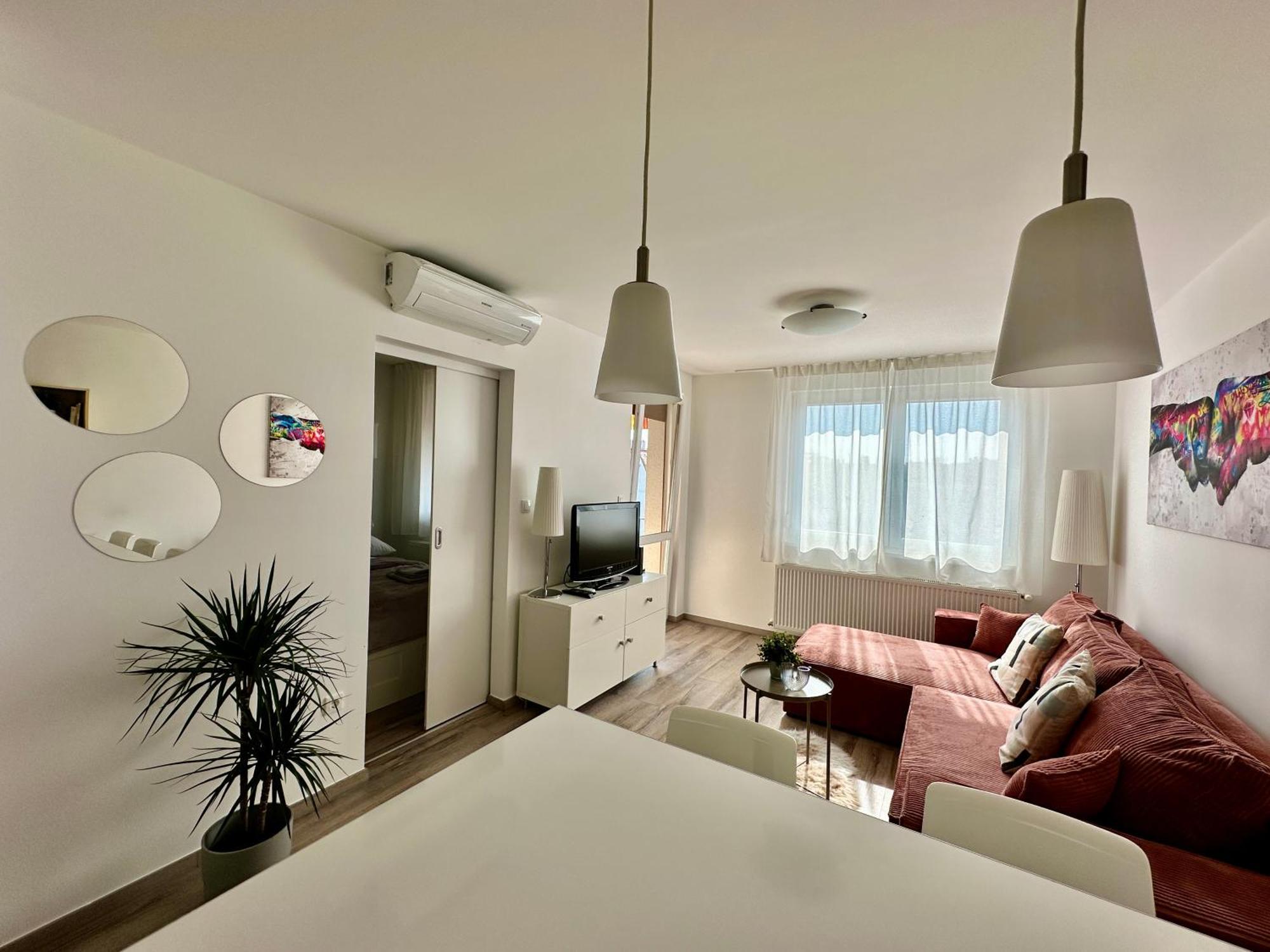 Appartamento Break - Private Garage, Ac, Balcony