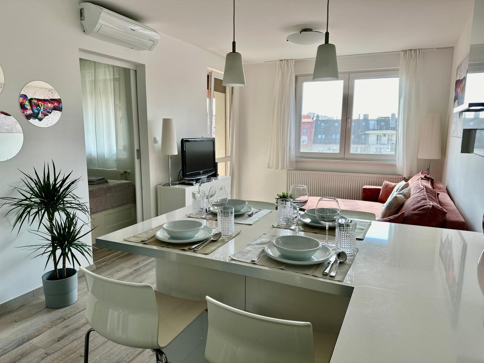 Break - Private Garage, Ac, Balcony Budapešť